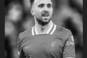 巴萨后卫巴尔德社媒悼念若塔：💔🙏🏾