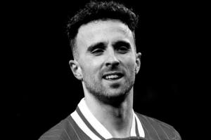 😭可惜没如果......狼队主席前几天接受采访时还说后悔出售莫塔