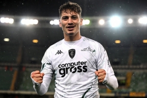 意媒：佛罗伦萨求购国米前锋S-埃斯波西托，开价500-600万欧+奖金