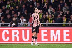 维蒂尼亚：莫德里奇是我学习的榜样之一，与他同场竞技是我的荣幸