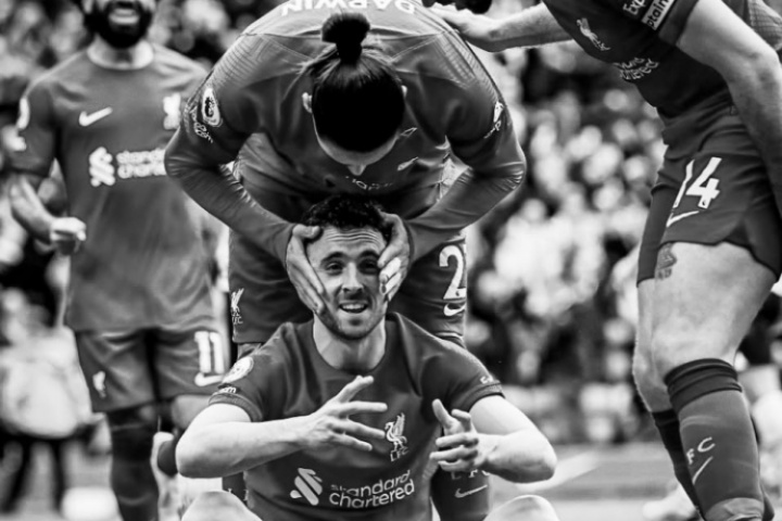 泪目😭努涅斯：若塔，我知道你像那次一样与我一起庆祝🙏🏼