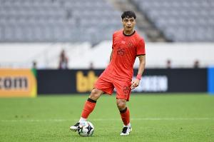 吾米提江：首秀首胜完成了儿时的梦想 虽然有些遗憾但都成了经验