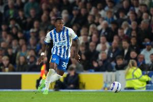 身价3千万！隆戈：米兰为布莱顿后卫埃斯图皮尼安报价1400万+奖金