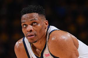 掘记：没有球队要威少简直荒谬至极 摆烂队不要威少因为他能赢球