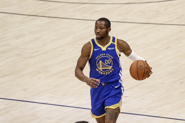 Stein：库明加&托马斯&吉迪都想要3000万年薪 但没有球队有空间给