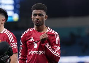 阿莫林：阿玛德需要准备好踢10号位，希望他能给我们提供不同选择