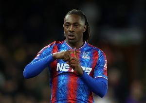 英媒：阿森纳已经告知水晶宫，无意激活埃泽的6800万镑解约金条款