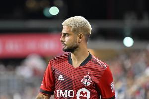 经纪人：因西涅可能重返意甲，拉齐奥若解决转会禁令就可以具体谈