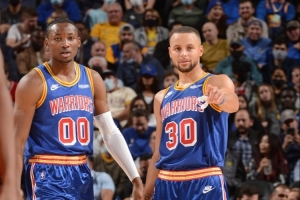 帕金斯：勇士对库明加的态度很危险 完全不考虑库里退役后的事吗