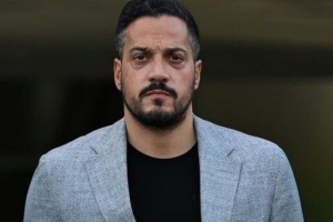 每体：巴萨新任首席球探佩雷拉已全面投入工作，近期即将官宣