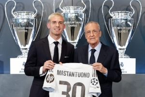 18岁零5天！马斯坦托诺是皇马在西甲第三年轻首秀的外国球员