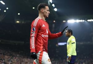 报价2500万+50%二转！罗马诺：贝蒂斯从未谈妥安东尼，阻碍是高薪