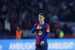 希望无碍，巴萨官方：加维由于右膝不适将缺席本轮西甲