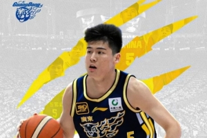 广东男篮官方：陈家政&王洪泽正式升入一队