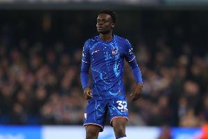 记者：莱比锡就引进乔治与切尔西取得联系，有可能最后时刻转会