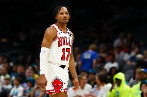 ESPN：澳洲NBL珀斯野猫曾接触贾米尔-杨、辛普森、穆迪埃