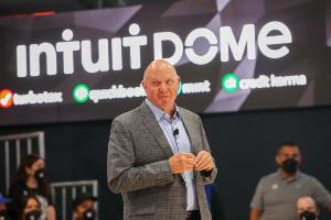 鲍尔默牵线搭桥时间线：8月续小卡 9月拉赞助 小卡11月见诈骗公司