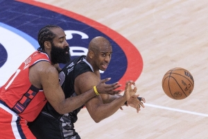 查尔莫斯：保罗需要打替补 你不能首发保罗&哈登&比尔&小卡啊