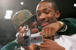 阿里纳斯：作为球员我想和詹姆斯合作 他需要我这种单打选手