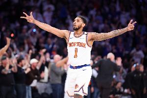 谁有意？队记：卡梅隆-佩恩下赛季不会重返尼克斯