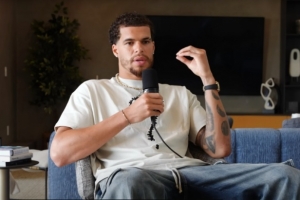 看来你得释放！心理治疗师to小波特：压抑的情绪是引起疼痛的元凶