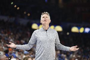 上阵父子兵！Spears：科尔儿子晋升为勇士队助理教练