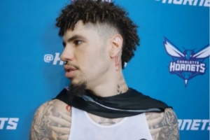 三球：训练营首日很完美 布兰登-米勒不可思议几乎能胜任所有事情