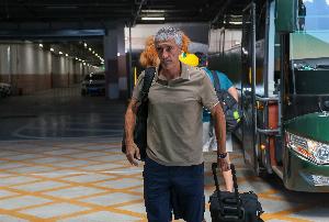 博主：昨晚很多国安队员都去塞蒂恩住处与塞蒂恩道别