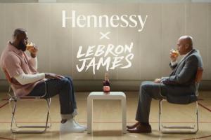 是个广告！媒体人看完“决定2”：轩尼诗一生黑！