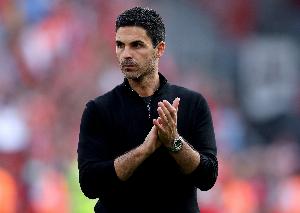 卡拉格：阿森纳有最强阵容，能阻止他们的东西过去也阻止了其他队