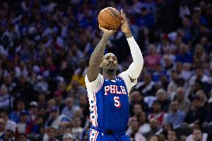 纳斯：庄神训练中三分命中率确实很高 还需要看看比赛中的节奏