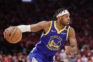 就这么保持下去！希尔德替补22分钟轰下17分！三分10中5！