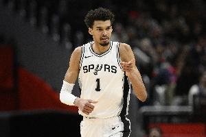 NBA揭幕战胜场数前三：马刺35胜领跑 凯尔特人31胜&开拓者29胜