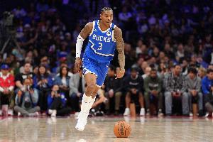 明天做核磁！里弗斯：小凯文-波特扭伤看起来很严重 希望一切顺利