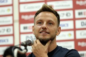 拉基蒂奇力挺亚马尔：坚持做自己，别人怎么说就随他们去说吧